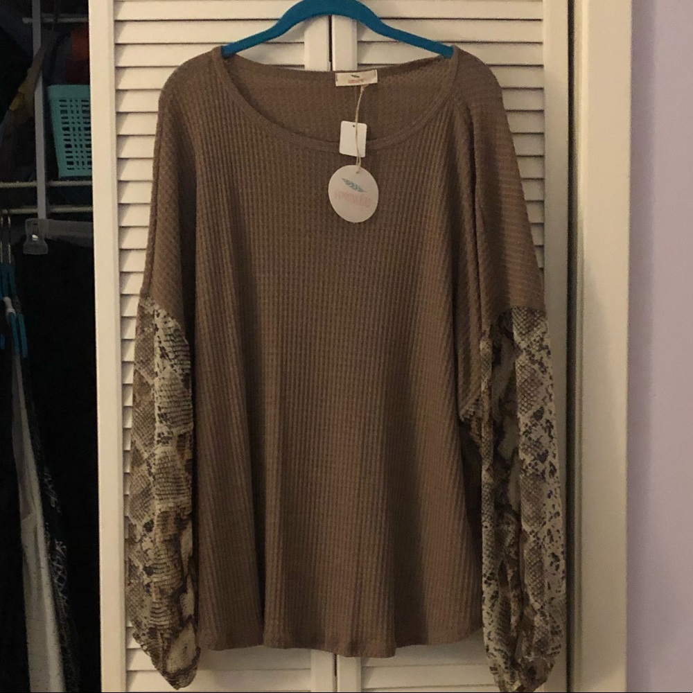 Snakeskin bubble sleeve top